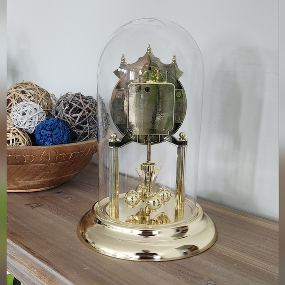 ⏰ Chronos Gold Glass Dome Anniversary Mantel Clock – Rotating Pendulum, Elegant - Picture 5 of 15